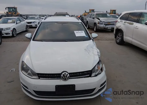 2015 Volkswagen Golf Sportwagen Tdi S 4-Door z USA, uszkodzony, nr VIN 3VWCA7AU9FM512623
